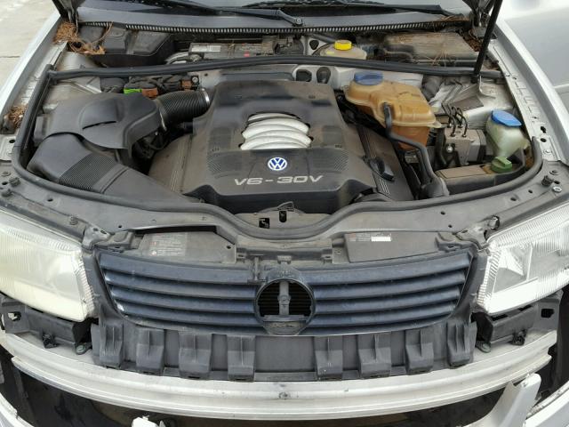 WVWMD23B6YP307495 - 2000 VOLKSWAGEN PASSAT GLS SILVER photo 7