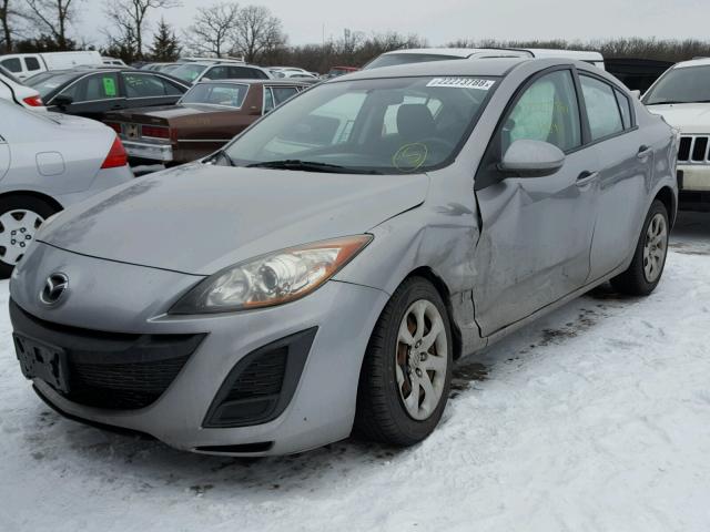 JM1BL1SF7A1279059 - 2010 MAZDA 3 I GRAY photo 2