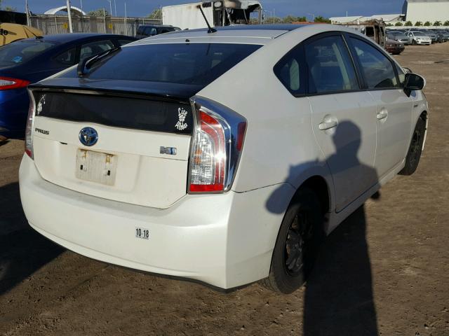 JTDKN3DU5C5513521 - 2012 TOYOTA PRIUS WHITE photo 4