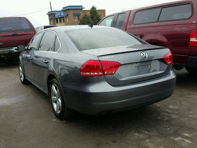 1VWAT7A37EC035232 - 2014 VOLKSWAGEN PASSAT S ნაცრისფერი ფოტო 3