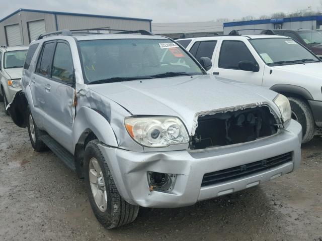 JTEZU14R28K020367 - 2008 TOYOTA 4RUNNER SR SILVER photo 1