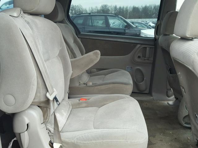 5TDZK23C17S035141 - 2007 TOYOTA SIENNA CE GOLD photo 6