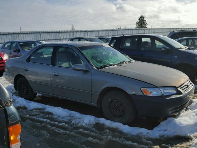 JT2BG22K7X0367950 - 1999 TOYOTA CAMRY LE TAN photo 9