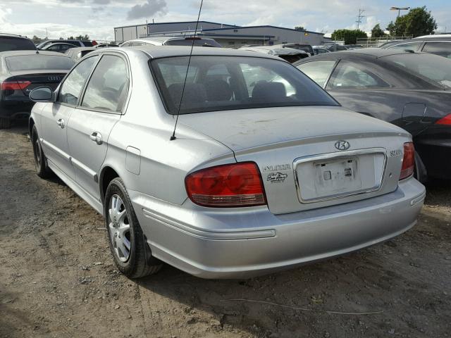 KMHWF25S33A814426 - 2003 HYUNDAI SONATA GL SILVER photo 3