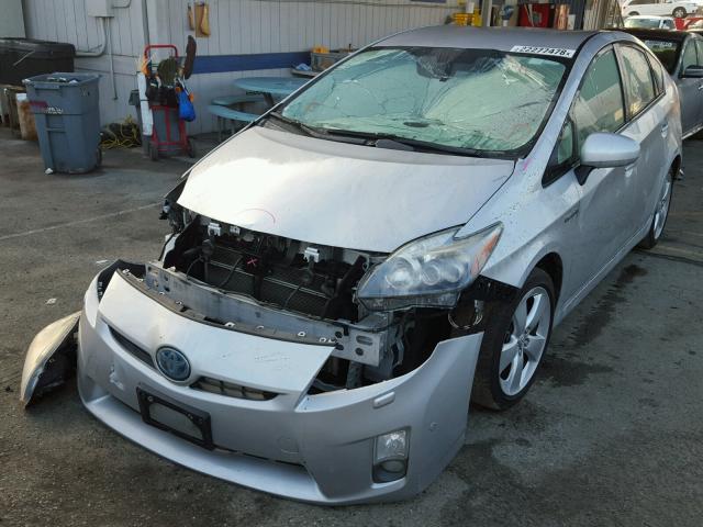 JTDKN3DU0A0051136 - 2010 TOYOTA PRIUS SILVER photo 2