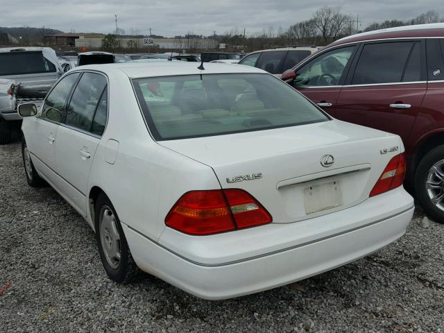 JTHBN30F620060432 - 2002 LEXUS LS 430 WHITE photo 3