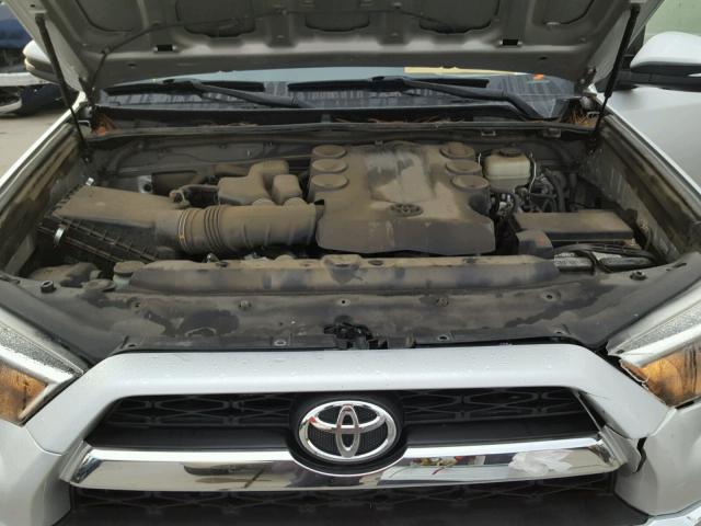 JTEBU5JR3E5189434 - 2014 TOYOTA 4RUNNER SR SILVER photo 7