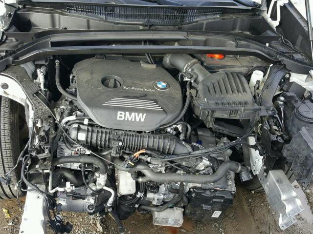 WBXHU7C38HP924939 - 2017 BMW X1 SDRIVE2 WHITE photo 7