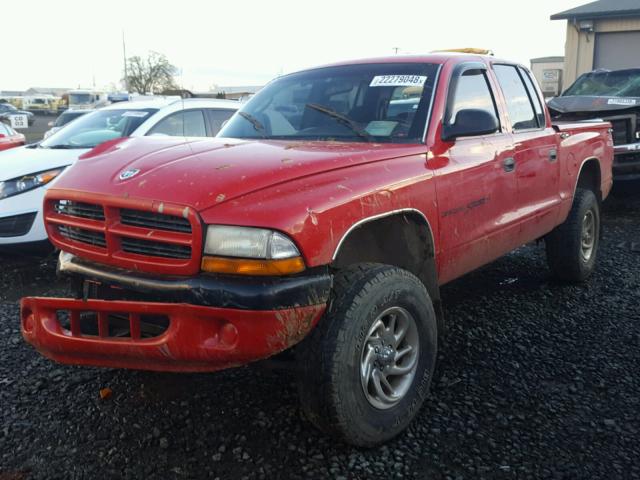 1B7HG2AZ1YS659146 - 2000 DODGE DAKOTA QUA RED photo 2