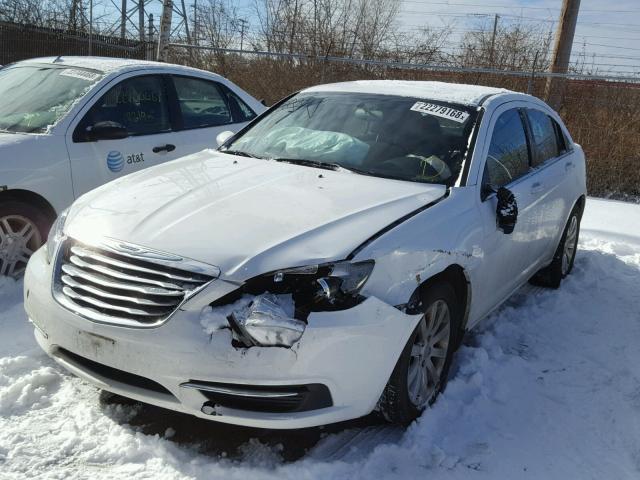 1C3CCBBB9EN172346 - 2014 CHRYSLER 200 TOURIN WHITE photo 2