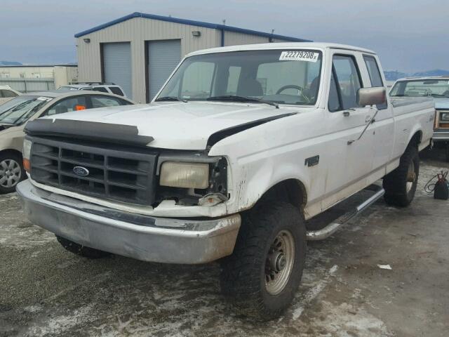 1FTHX26G7TEB28127 - 1996 FORD F250 WHITE photo 2