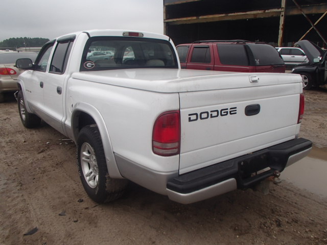 1B7HL48X82S690641 - 2002 DODGE DAKOTA QUA WHITE photo 3