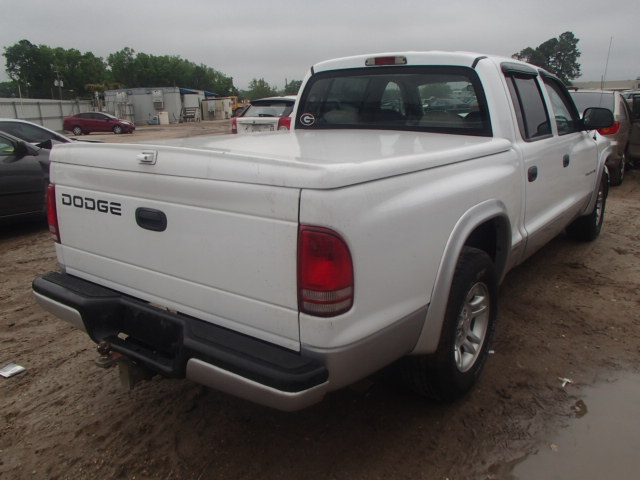 1B7HL48X82S690641 - 2002 DODGE DAKOTA QUA WHITE photo 4