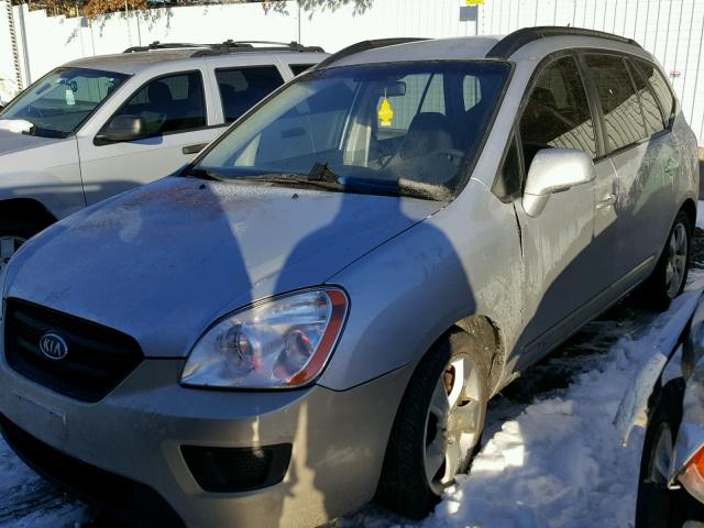 KNAFG526387172480 - 2008 KIA RONDO LX SILVER photo 2