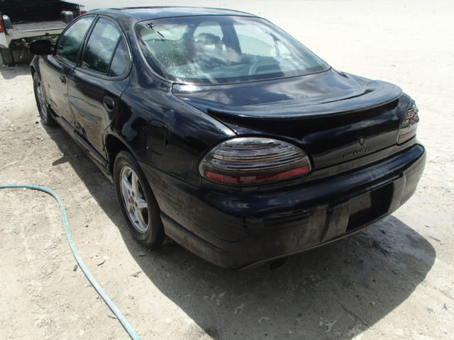 1G2WP52K21F183129 - 2001 PONTIAC GRAND PRIX BLACK photo 3