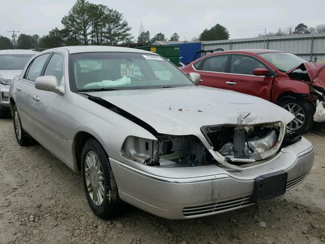 2LNHM82V79X617842 - 2009 LINCOLN TOWN CAR S SILVER photo 1