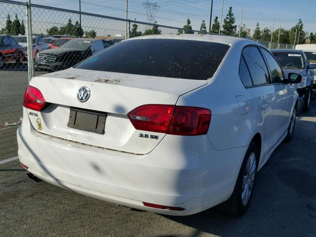 3VWDP7AJ9CM028584 - 2012 VOLKSWAGEN JETTA SE WHITE photo 4