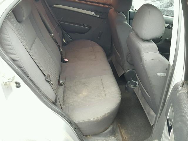 KL1TD56638B001886 - 2008 CHEVROLET AVEO BASE SILVER photo 6