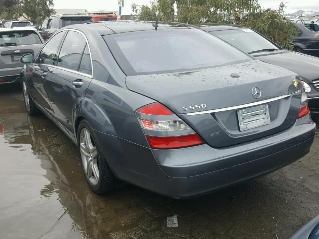 WDDNG71X27A064475 - 2007 MERCEDES-BENZ S 550 GRAY photo 3