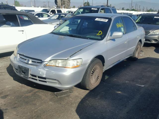 1HGCG16461A035423 - 2001 HONDA ACCORD LX SILVER photo 2