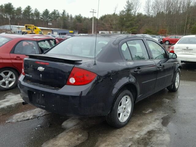 1G1AL52F157578528 - 2005 CHEVROLET COBALT LS BLACK photo 4