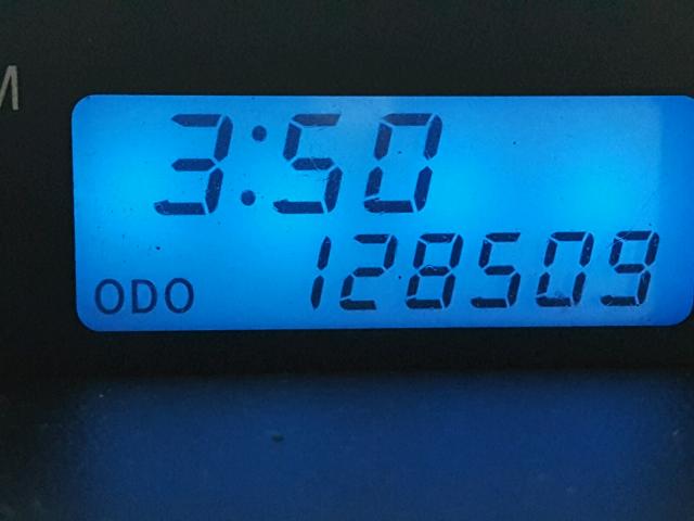 JTLKT334X64118109 - 2006 TOYOTA SCION XB BROWN photo 8