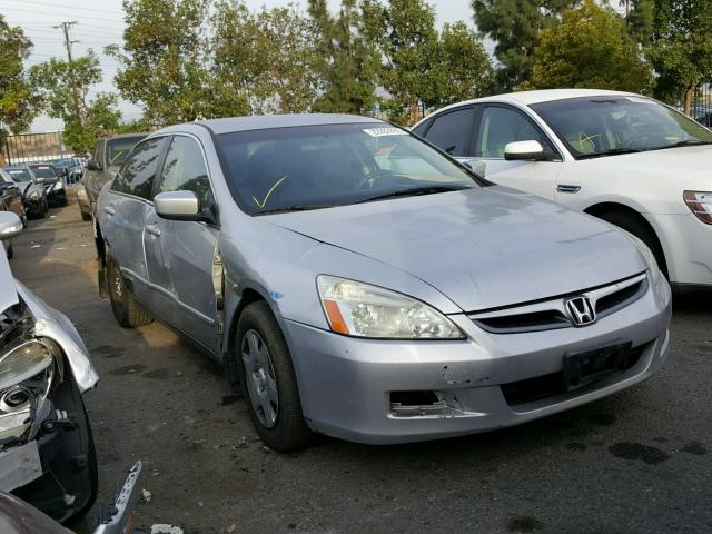 1HGCM56437A040636 - 2007 HONDA ACCORD LX SILVER photo 1