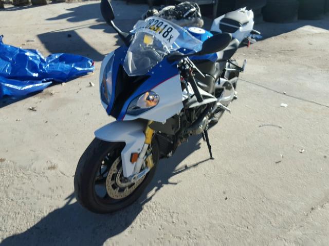 WB10D6005HZ709650 - 2017 BMW S 1000 RR BLUE photo 2