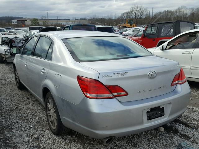 4T1BK36B46U124086 - 2006 TOYOTA AVALON XL SILVER photo 3