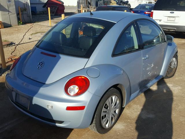 3VWPG3AG3AM007964 - 2010 VOLKSWAGEN NEW BEETLE SILVER photo 4