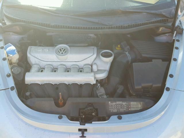 3VWPG3AG3AM007964 - 2010 VOLKSWAGEN NEW BEETLE SILVER photo 7