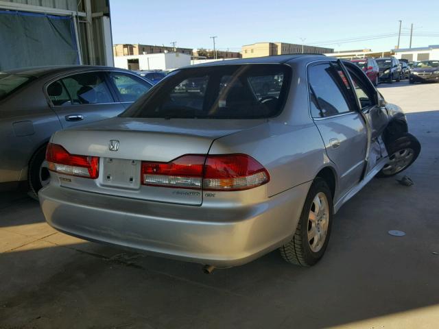 JHMCG566X2C000444 - 2002 HONDA ACCORD EX SILVER photo 4