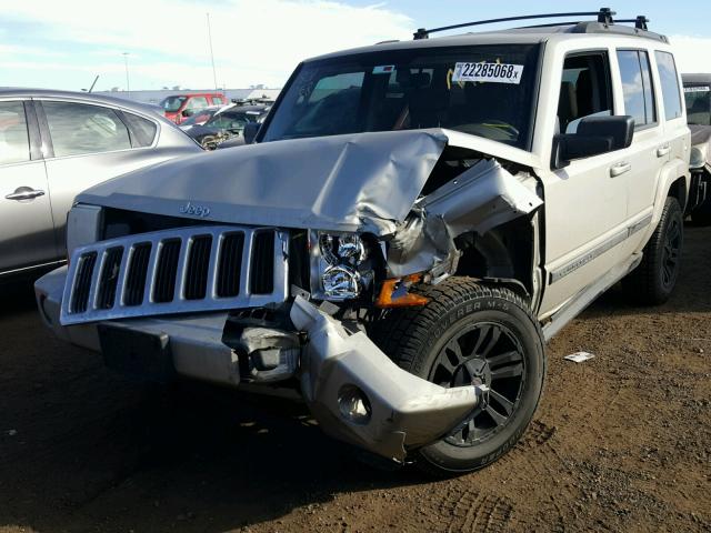 1J8HG48K87C545828 - 2007 JEEP COMMANDER GRAY photo 2