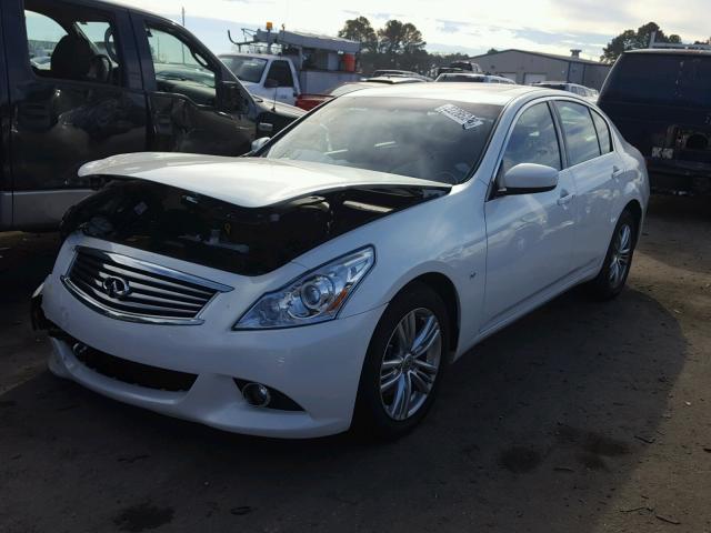 JN1CV6AR3FM520647 - 2015 INFINITI Q40 WHITE photo 2