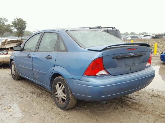 1FAFP3431YW135563 - 2000 FORD FOCUS SE BLUE photo 3