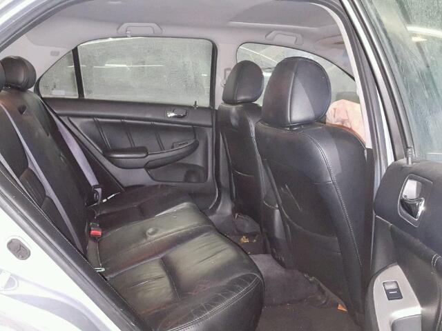 1HGCM56824A176626 - 2004 HONDA ACCORD EX SILVER photo 6