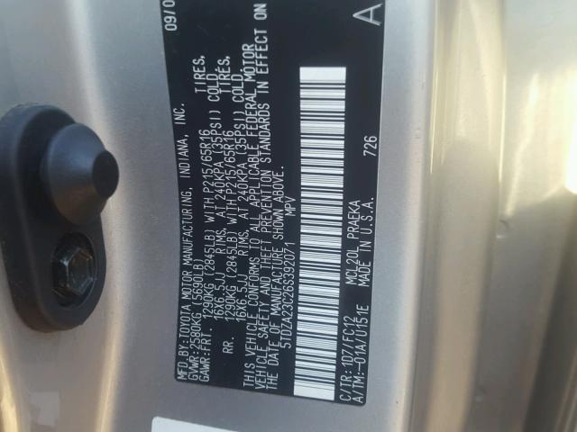 5TDZA23C26S392071 - 2006 TOYOTA SIENNA CE SILVER photo 10