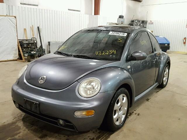 3VWCP21CX2M432234 - 2002 VOLKSWAGEN NEW BEETLE GRAY photo 2