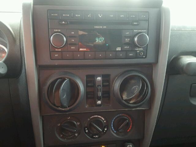 1J4GA59147L195527 - 2007 JEEP WRANGLER S 银色 照片 9