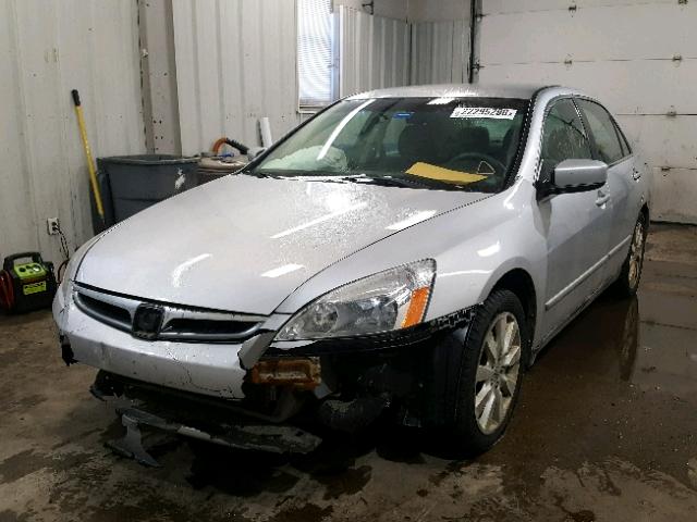 1HGCM66497A072089 - 2007 HONDA ACCORD SE SILVER photo 2