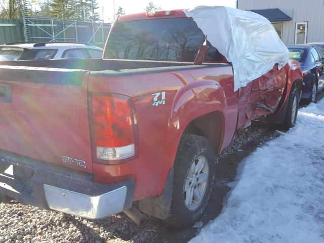 2GTEK13M881110413 - 2008 GMC SIERRA K15 RED photo 4