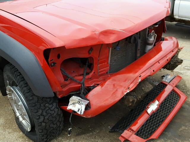 1GCDT136248112921 - 2004 CHEVROLET COLORADO RED photo 9