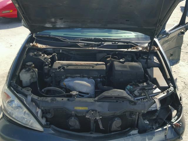 4T1BE32K92U514902 - 2002 TOYOTA CAMRY LE GREEN photo 7