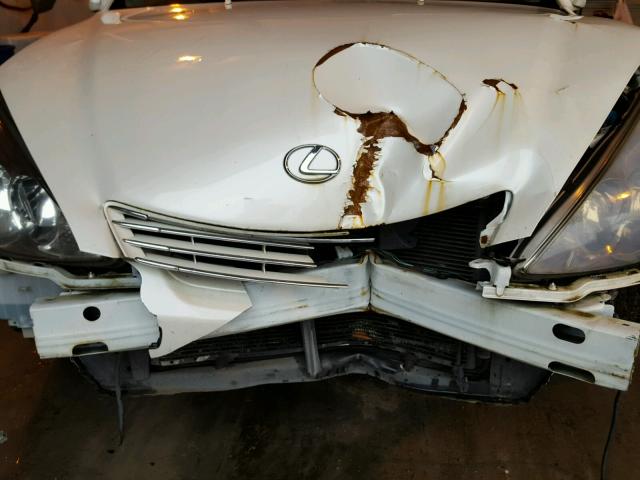 JTHBA30G545000846 - 2004 LEXUS ES 330 WHITE photo 9