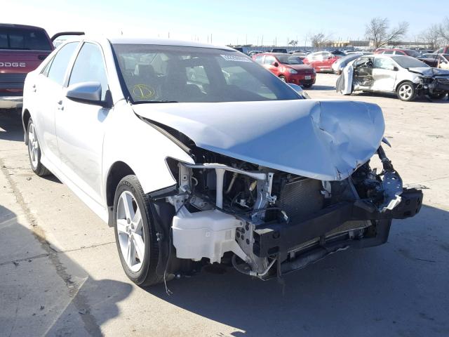 4T1BF1FK6EU430701 - 2014 TOYOTA CAMRY L 银色 照片 1