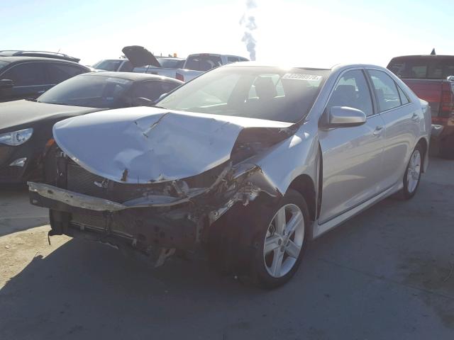 4T1BF1FK6EU430701 - 2014 TOYOTA CAMRY L SILVER photo 2