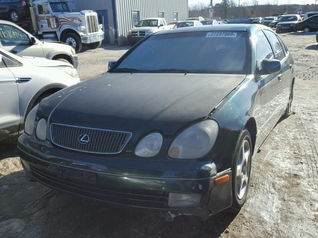 JT8BD68SXW0037795 - 1998 LEXUS GS 300 GREEN photo 2