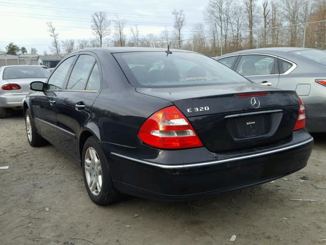 WDBUF65J83A351465 - 2003 MERCEDES-BENZ E 320 BLACK photo 3