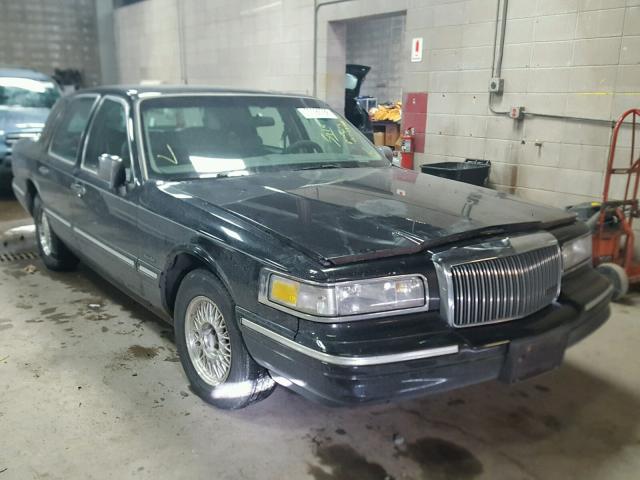 1LNLM82W0VY736555 - 1997 LINCOLN TOWN CAR S BLACK photo 1