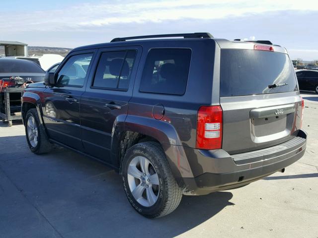 1C4NJPBB5GD589690 - 2016 JEEP PATRIOT SP GRAY photo 3